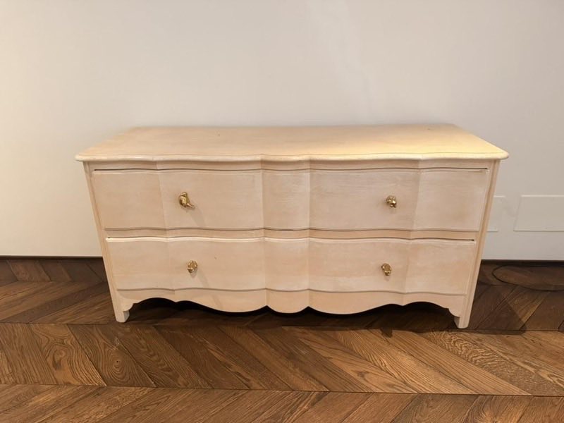 Whitewashed chest of drawers